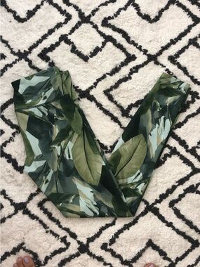 Tropical Leaf Print Leggings - Green Palm Pattern
